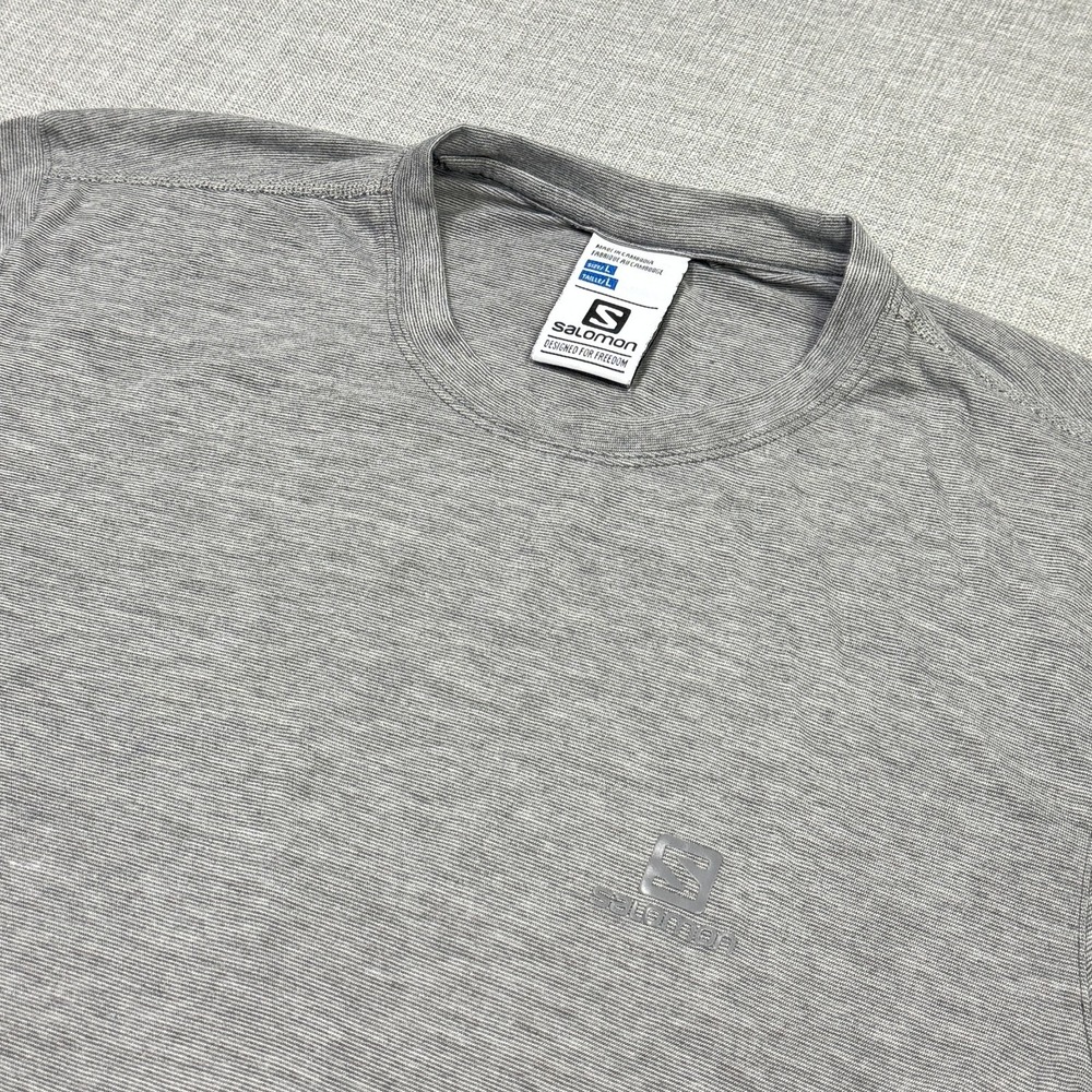 Salomon Shirt Mens‎ Large Gray Short Sleeve Crew Neck Polyester Logo Performance